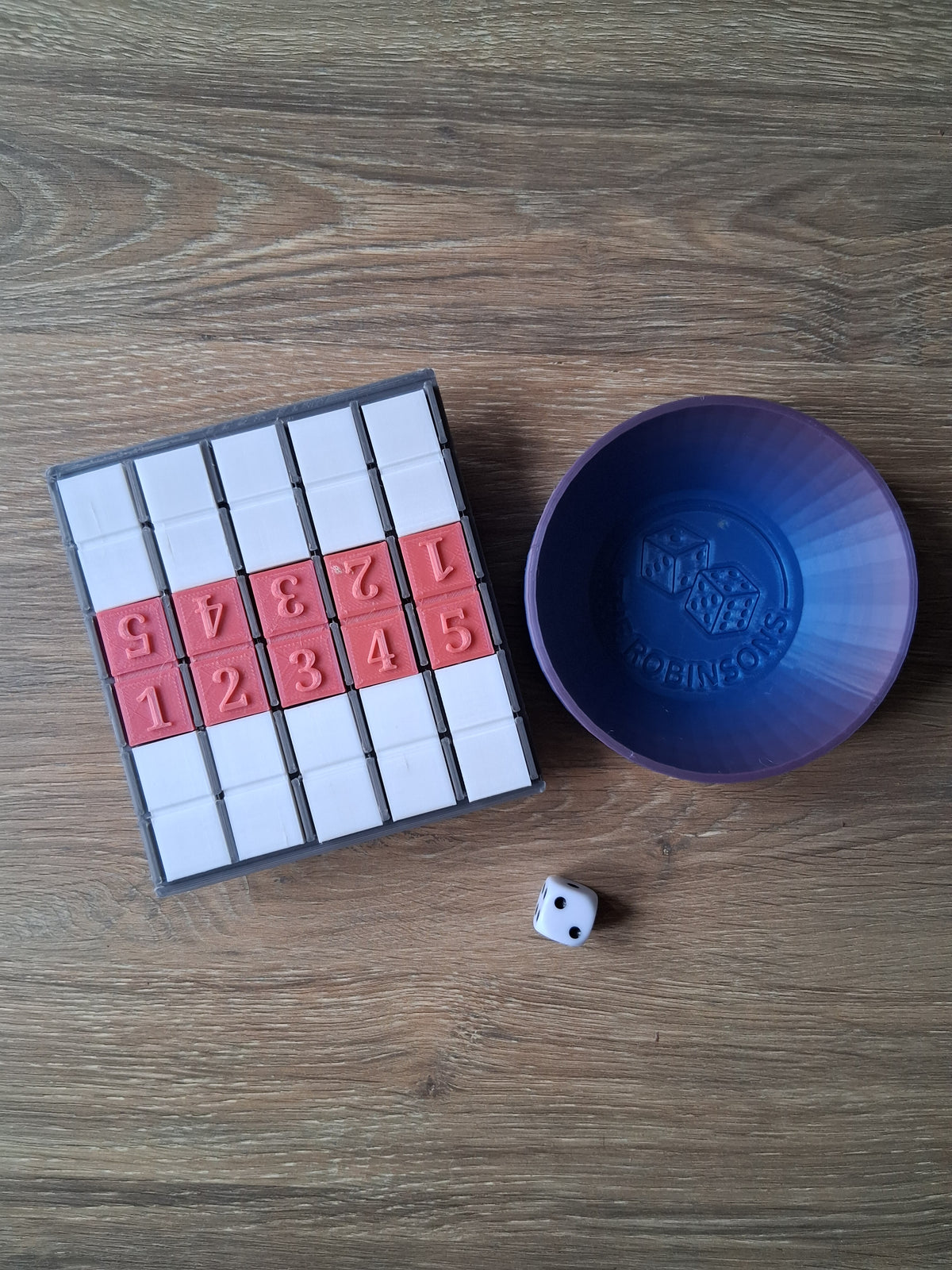 Tyu + custom dice bowl